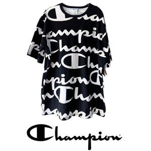 Men's Black and White Champion Logo Heritage Tee